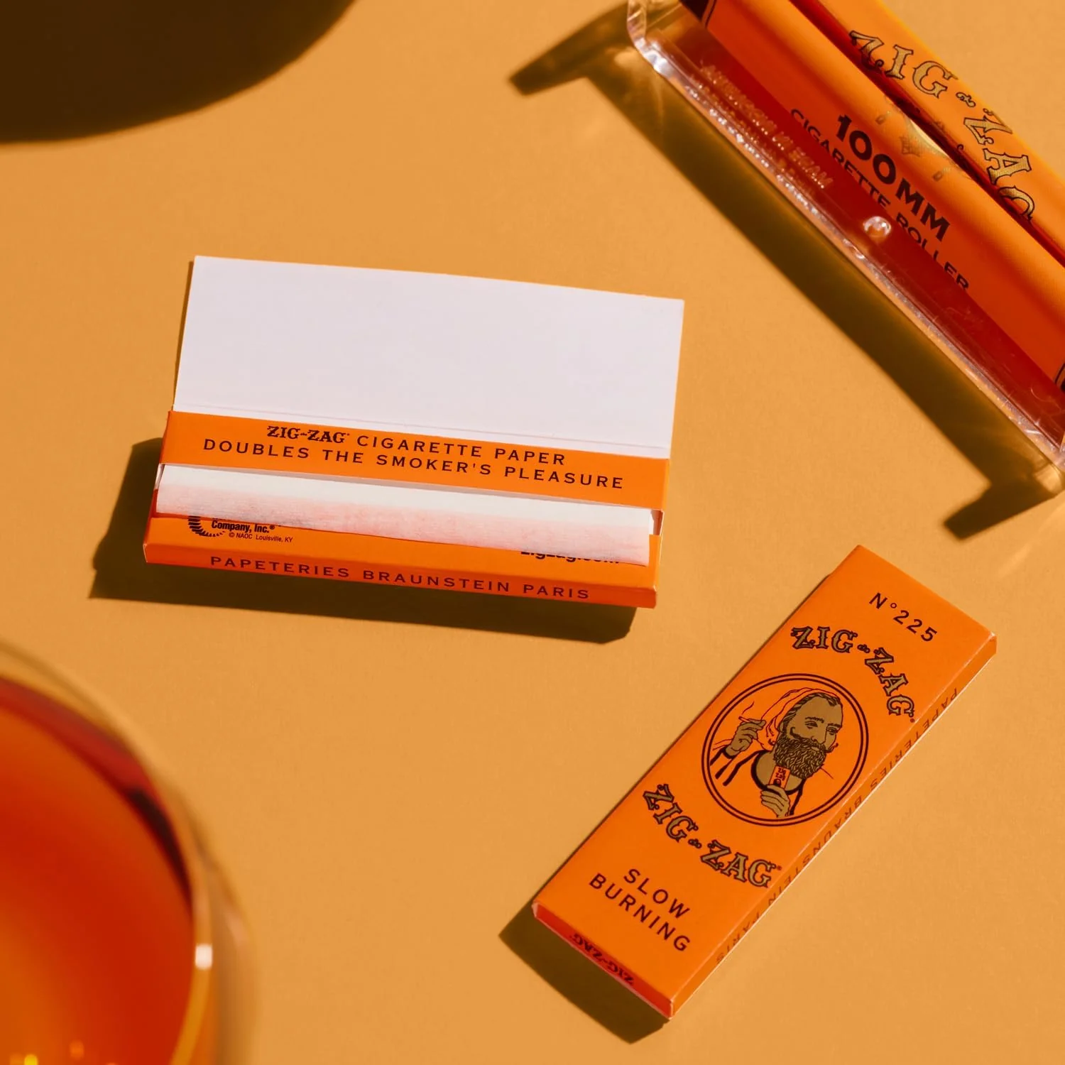 French Orange Rolling Papers 1 1/4 - Image 7