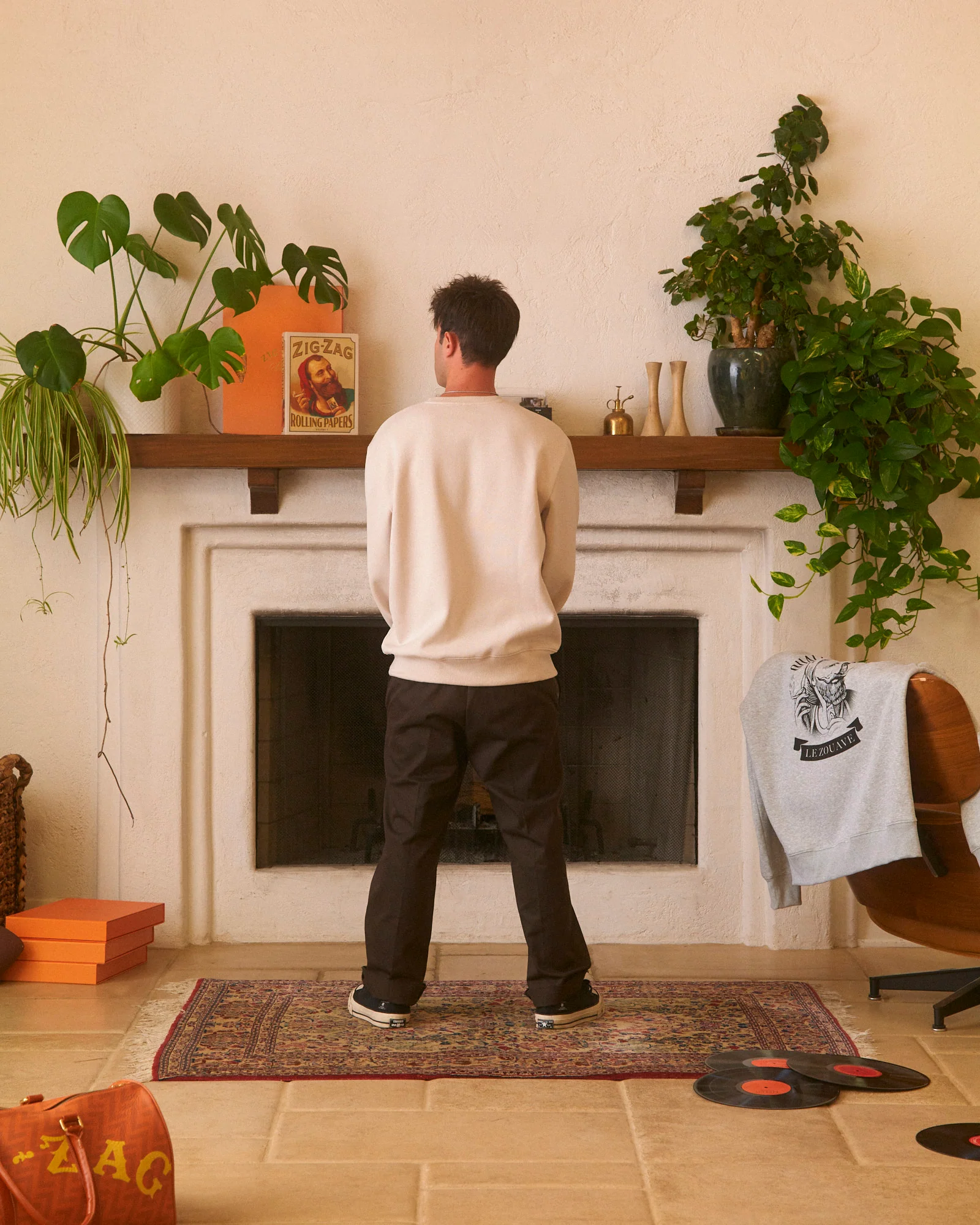 ZIG-ZAG OLD SCHOOL BORIS CREW NECK FLEECE - STONE - Image 3